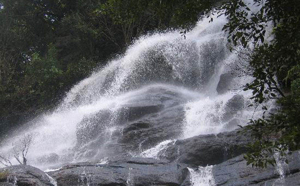Kiliyur Falls
